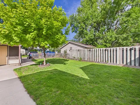 421 Raymond Avenue NE Saint Cloud MN 56304