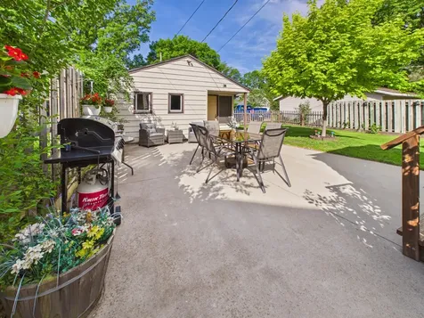 421 Raymond Avenue NE Saint Cloud MN 56304