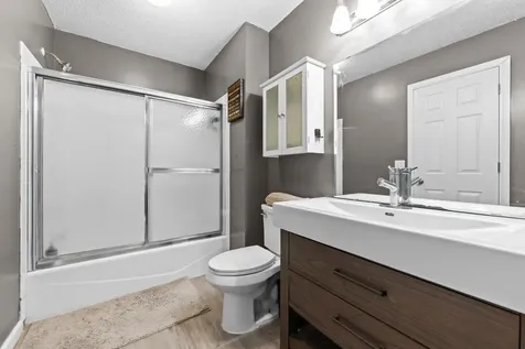 2208 Williams Drive Burnsville MN 55337