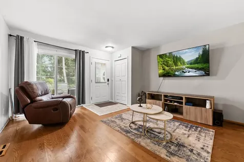 2208 Williams Drive Burnsville MN 55337