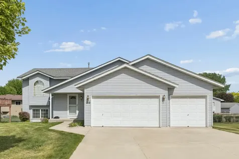 212 13th Avenue NE Buffalo MN 55313