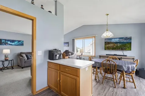 212 13th Avenue NE Buffalo MN 55313