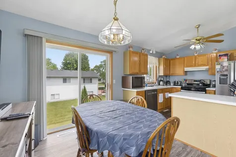 212 13th Avenue NE Buffalo MN 55313