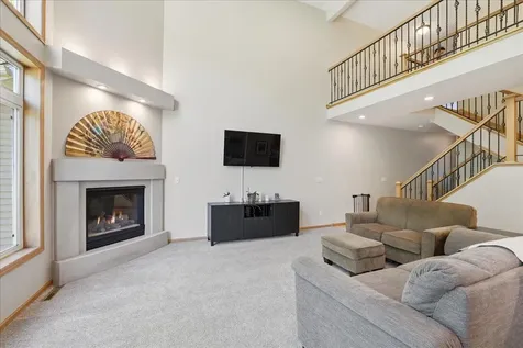 15595 Cherry Path Rosemount MN 55068