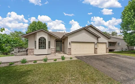 1743 146th Avenue NW Andover MN 55304