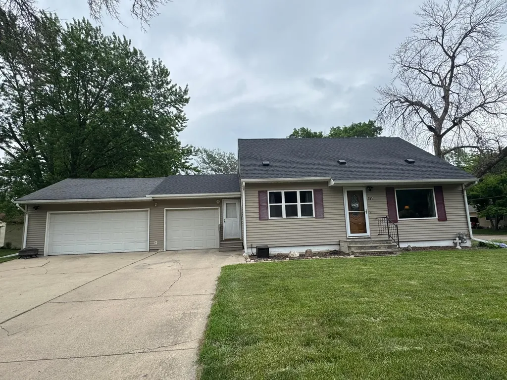 955 S 3rd Avenue Albert Lea MN 56007