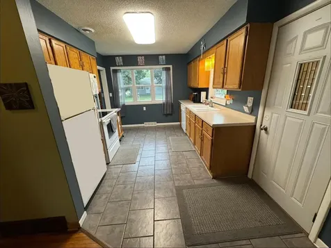 955 S 3rd Avenue Albert Lea MN 56007