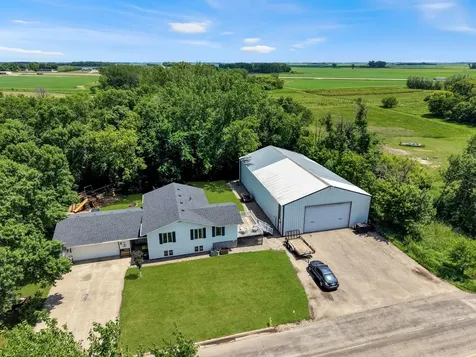 755 W 1st Street S Cottonwood MN 56229