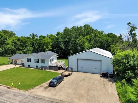 755 W 1st Street S Cottonwood MN 56229