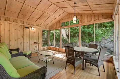 6201 Scotia Drive Edina MN 55439