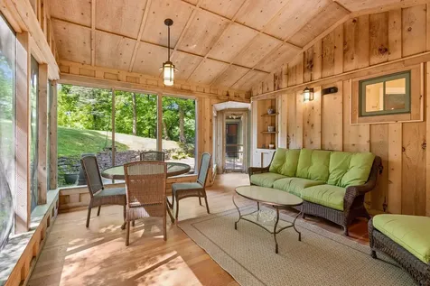 6201 Scotia Drive Edina MN 55439