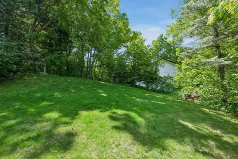 6201 Scotia Drive Edina MN 55439