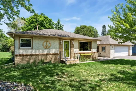 821 Adams Street Anoka MN 55303