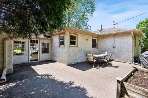 821 Adams Street Anoka MN 55303