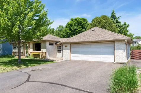 821 Adams Street Anoka MN 55303