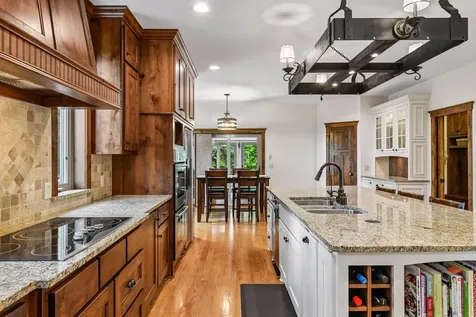8455 Duck Trail Victoria MN 55386