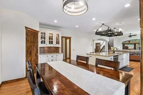 8455 Duck Trail Victoria MN 55386