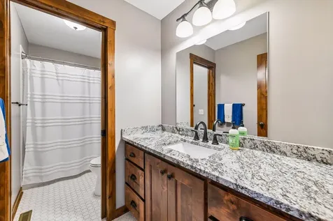 8455 Duck Trail Victoria MN 55386