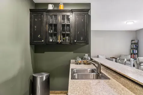 8455 Duck Trail Victoria MN 55386