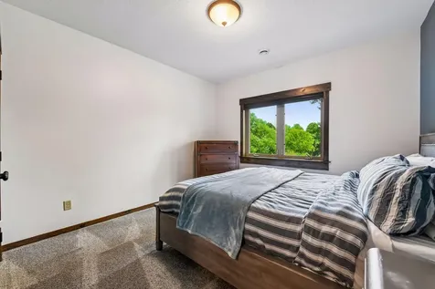 8455 Duck Trail Victoria MN 55386