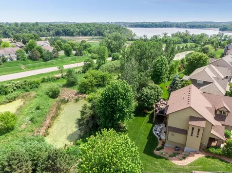 8455 Duck Trail Victoria MN 55386