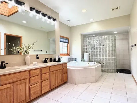 901 6th Street SW Roseau MN 56751