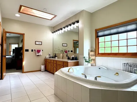 901 6th Street SW Roseau MN 56751