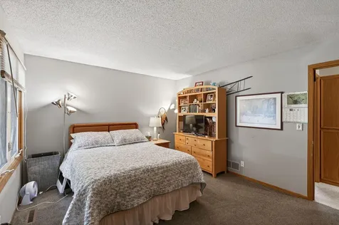 3706 Westmark Circle Minnetonka MN 55345