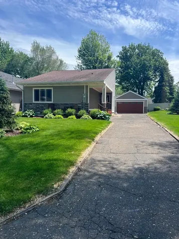 3929 Fordham Drive NE Saint Anthony MN 55421