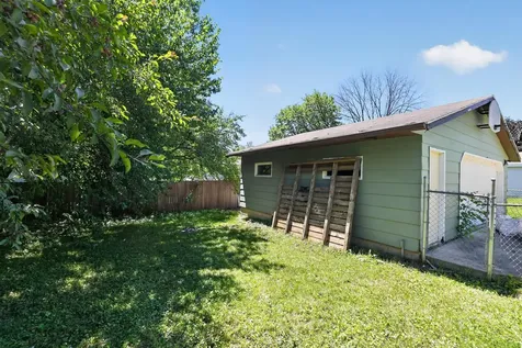 2068 48th Street NW Rochester MN 55901
