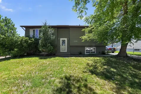 2068 48th Street NW Rochester MN 55901