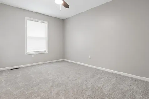 18072 Hyde Park Avenue Lakeville MN 55044