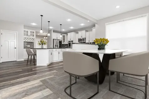 18072 Hyde Park Avenue Lakeville MN 55044