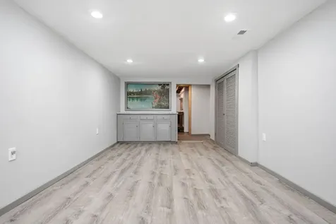 1100 W 73rd Street Richfield MN 55423