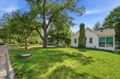 1100 W 73rd Street Richfield MN 55423