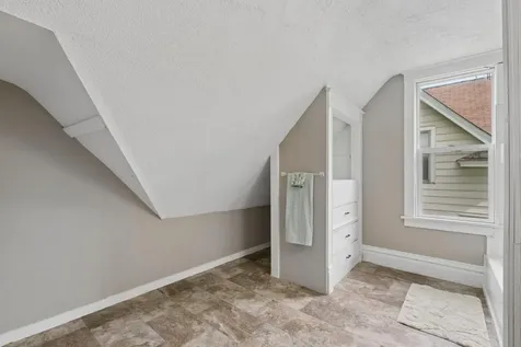 2803 Fremont Avenue N Minneapolis MN 55411