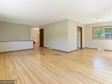 16020 Temple Drive Minnetonka MN 55345