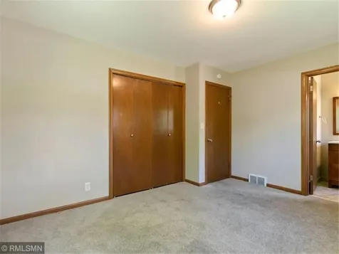 16020 Temple Drive Minnetonka MN 55345