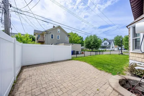 148 Wilder Street N Saint Paul MN 55104
