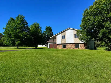 22155 Beaumont Way Farmington MN 55024