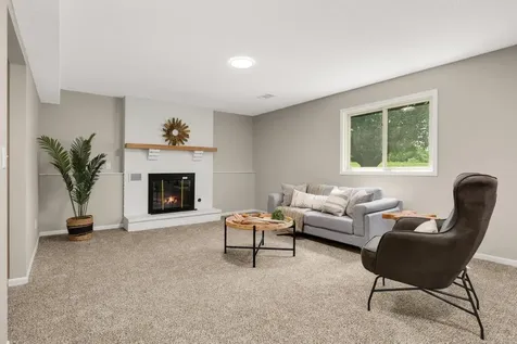 22155 Beaumont Way Farmington MN 55024