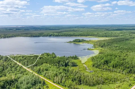 2685 Elliots Lake Road Eveleth MN 55734