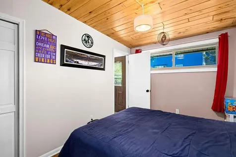1724 Fern Avenue Duluth MN 55811