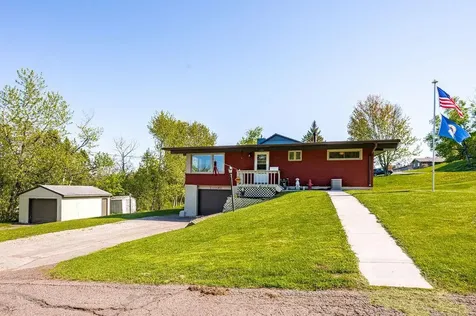 1724 Fern Avenue Duluth MN 55811