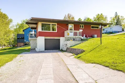 1724 Fern Avenue Duluth MN 55811