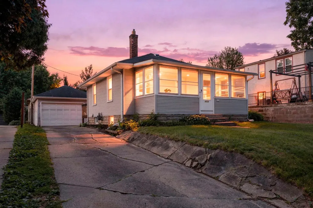 4939 41st Avenue S Minneapolis MN 55417