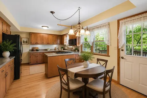 6717 Southdale Road Edina MN 55435