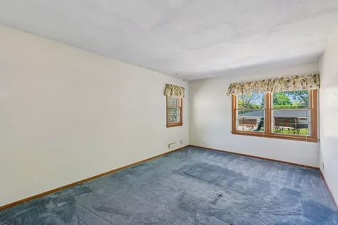 6717 Southdale Road Edina MN 55435