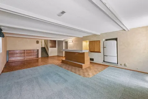 6717 Southdale Road Edina MN 55435