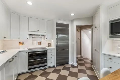 1420 Alpine Pass Golden Valley MN 55416